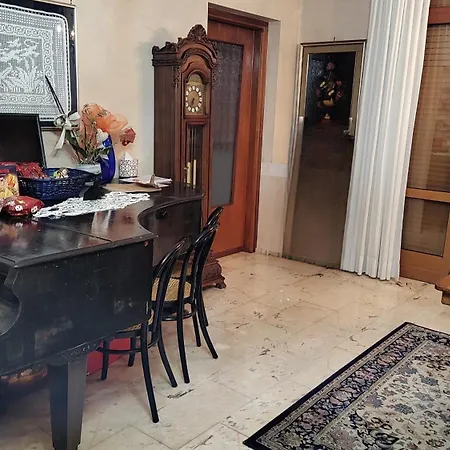 Casa Natale בית אירוח *